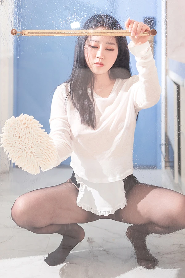 纯情系美女Dami居家黑丝JK唯美无圣光图集