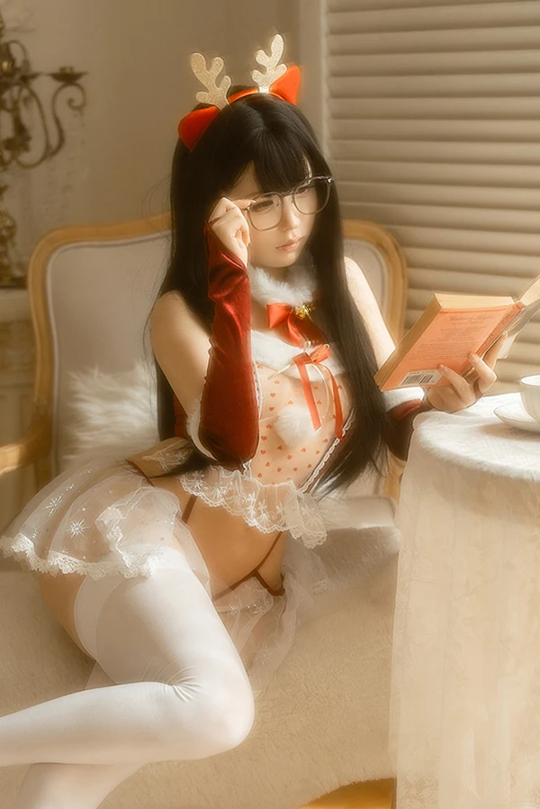 网红美女幼水铃衣 圣诞小鹿诱惑图集