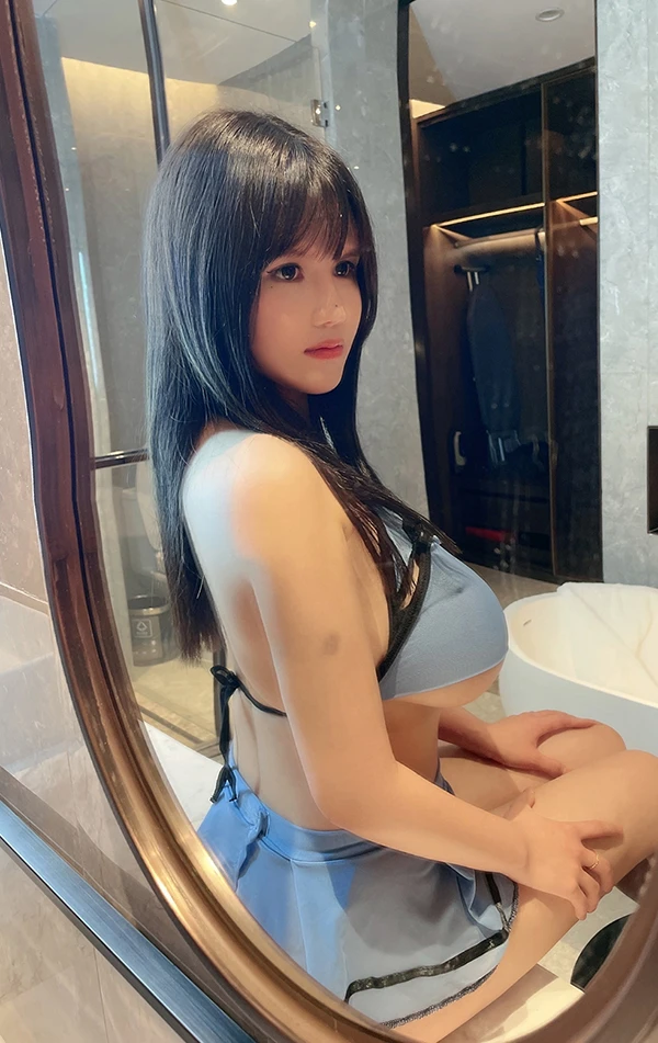 巨乳肥臀网红@是可馨耶 微密圈视图合集